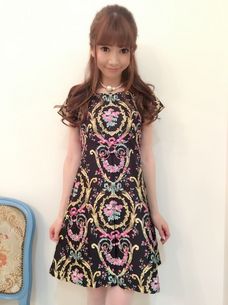 フレンチドールワンピ【アント―ニア柄】 - One Piece | Line Up